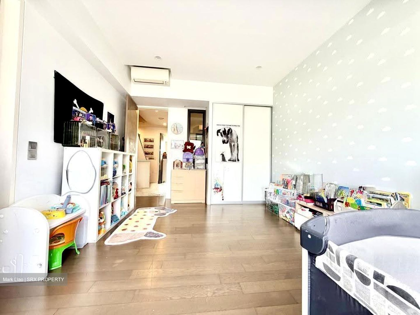 Nim Collection (D28), Terrace #624935221